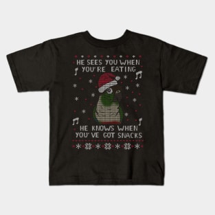 Christmas Snack Green cheeked conure Kids T-Shirt